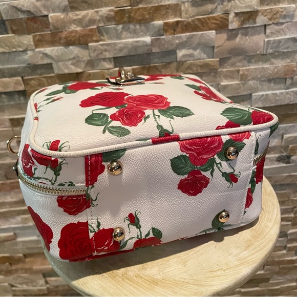 Small women’s handbag “Roses” - Picture 5 of 9